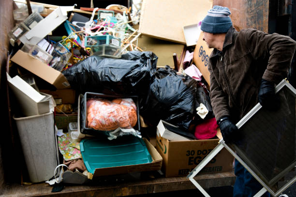 Best Garage Cleanout Services  in Kaukauna, WI